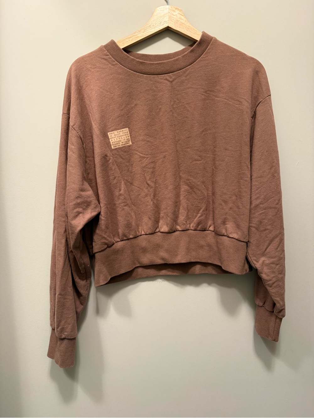 Noize Cropped Crewneck Sweatshirt - Brown
